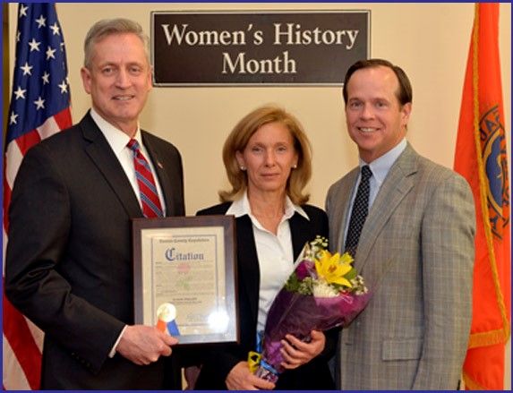 Nicolello Honors Mayor Elaine Phillips